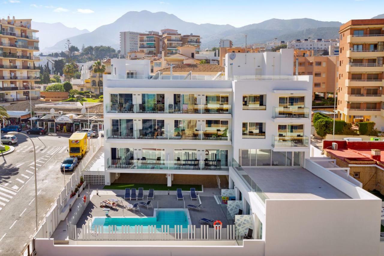 Carihuela Suites Torremolinos Esterno foto